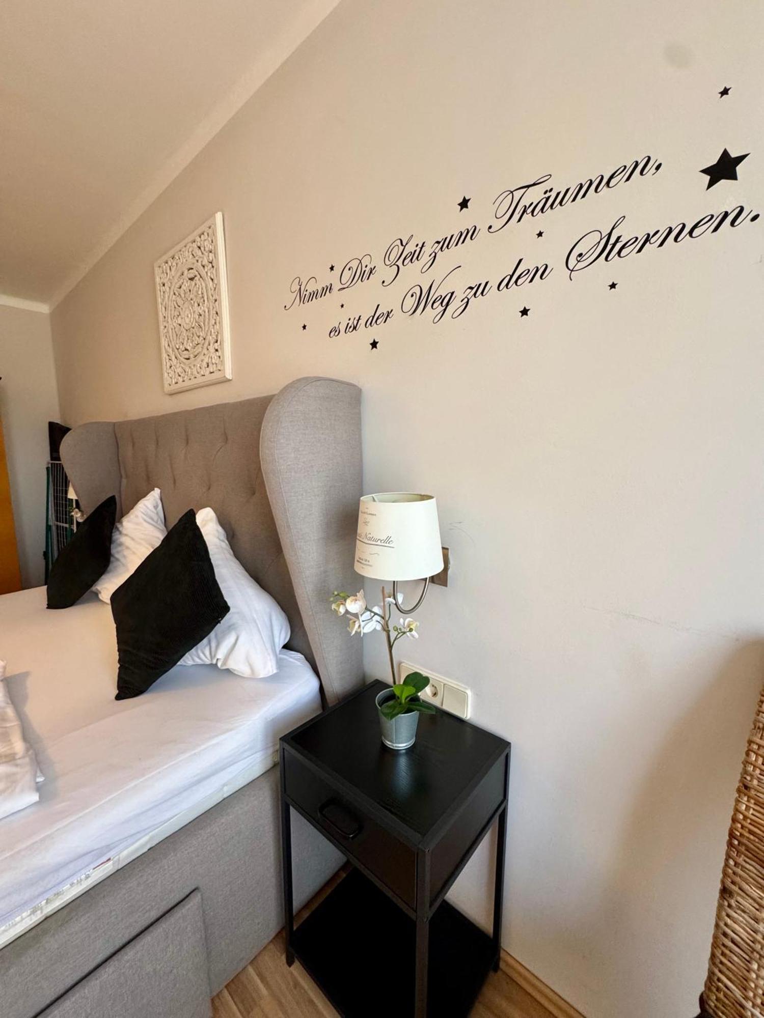 Happystayapartments 菲拉赫 外观 照片